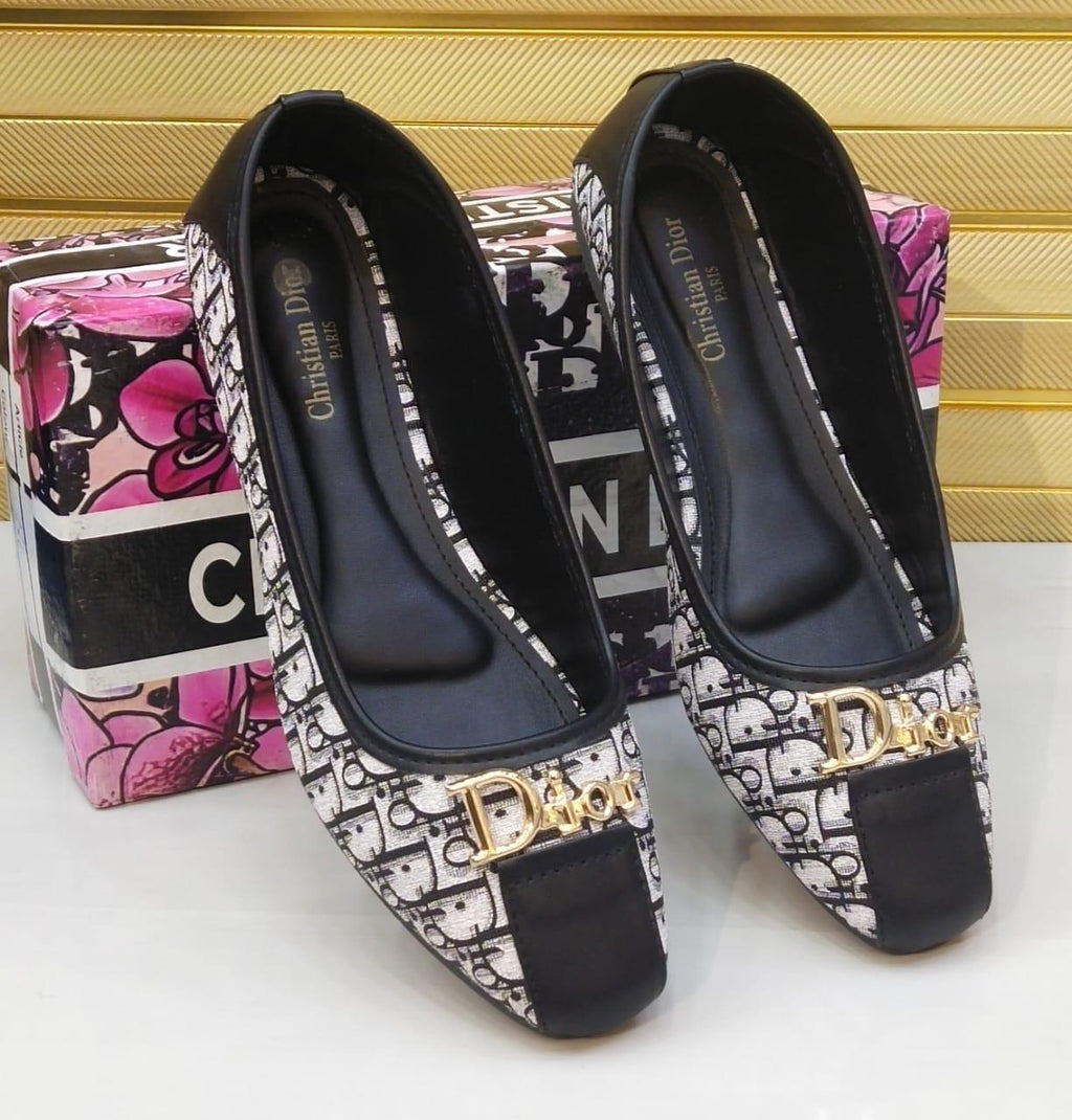 D-I-O-R | FLAT PUMPS