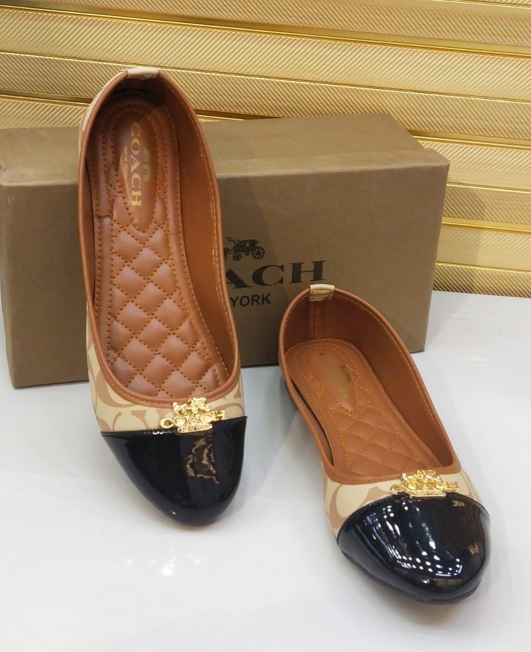 COACH | FLAT PUMPS