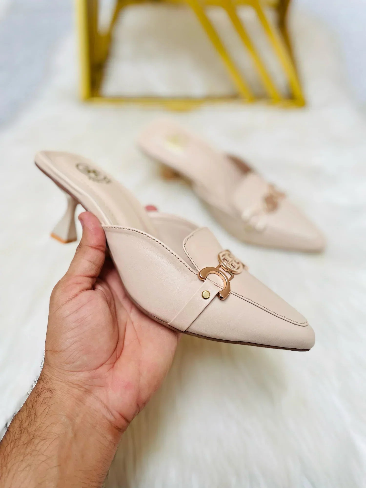 TORY BURCH HEEL