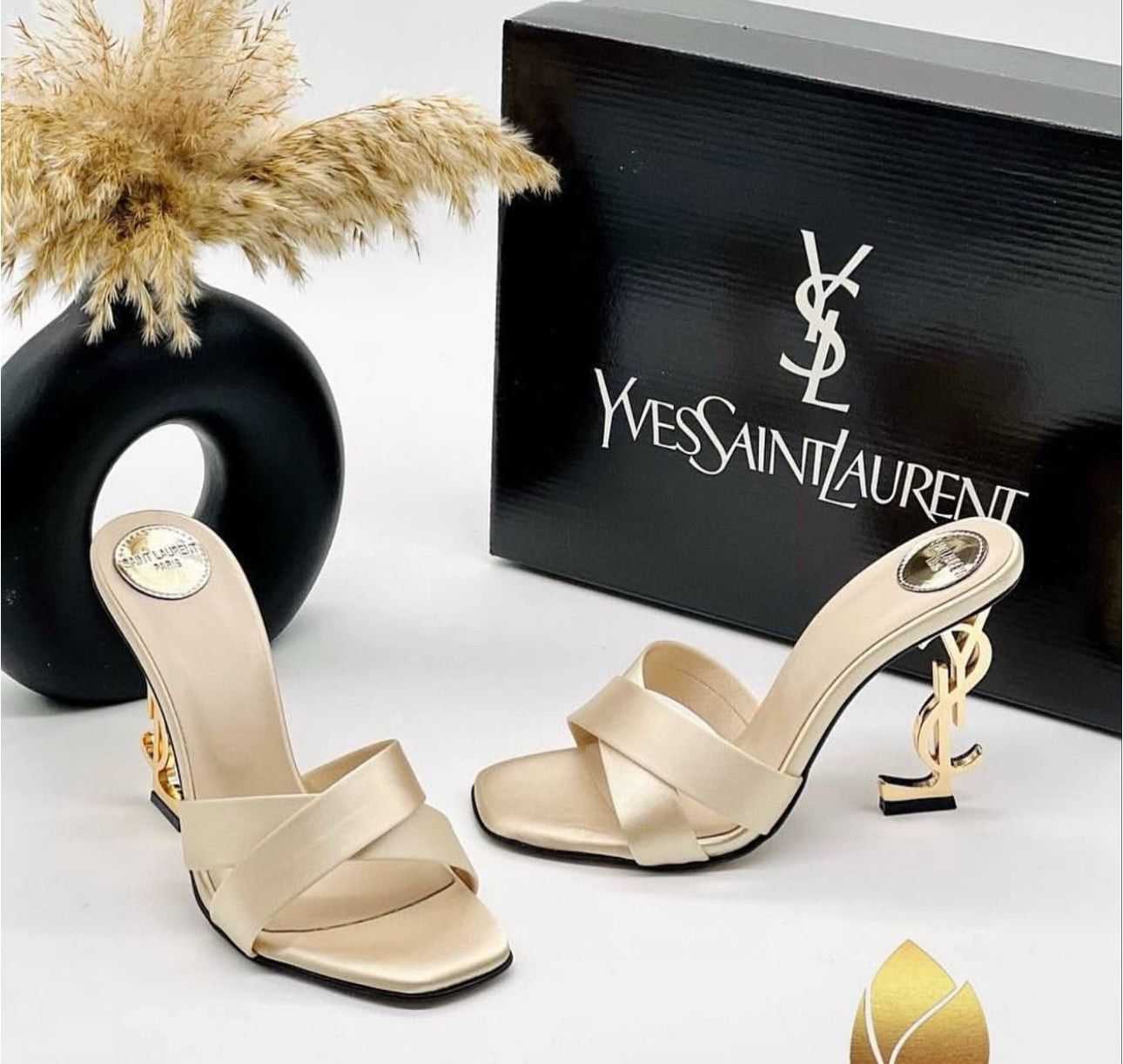 Y S L (HEEL)