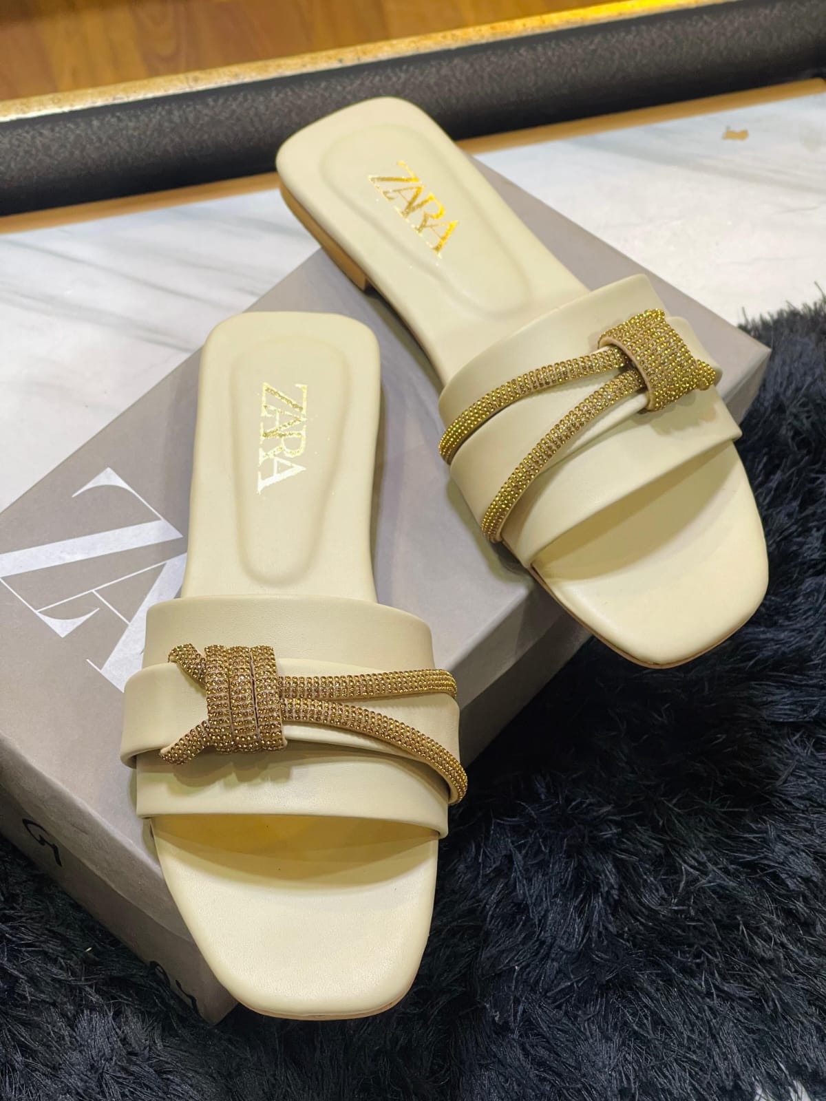 Mesh Flat Sandals - Elegant Gold Chain Detail Slides for Women