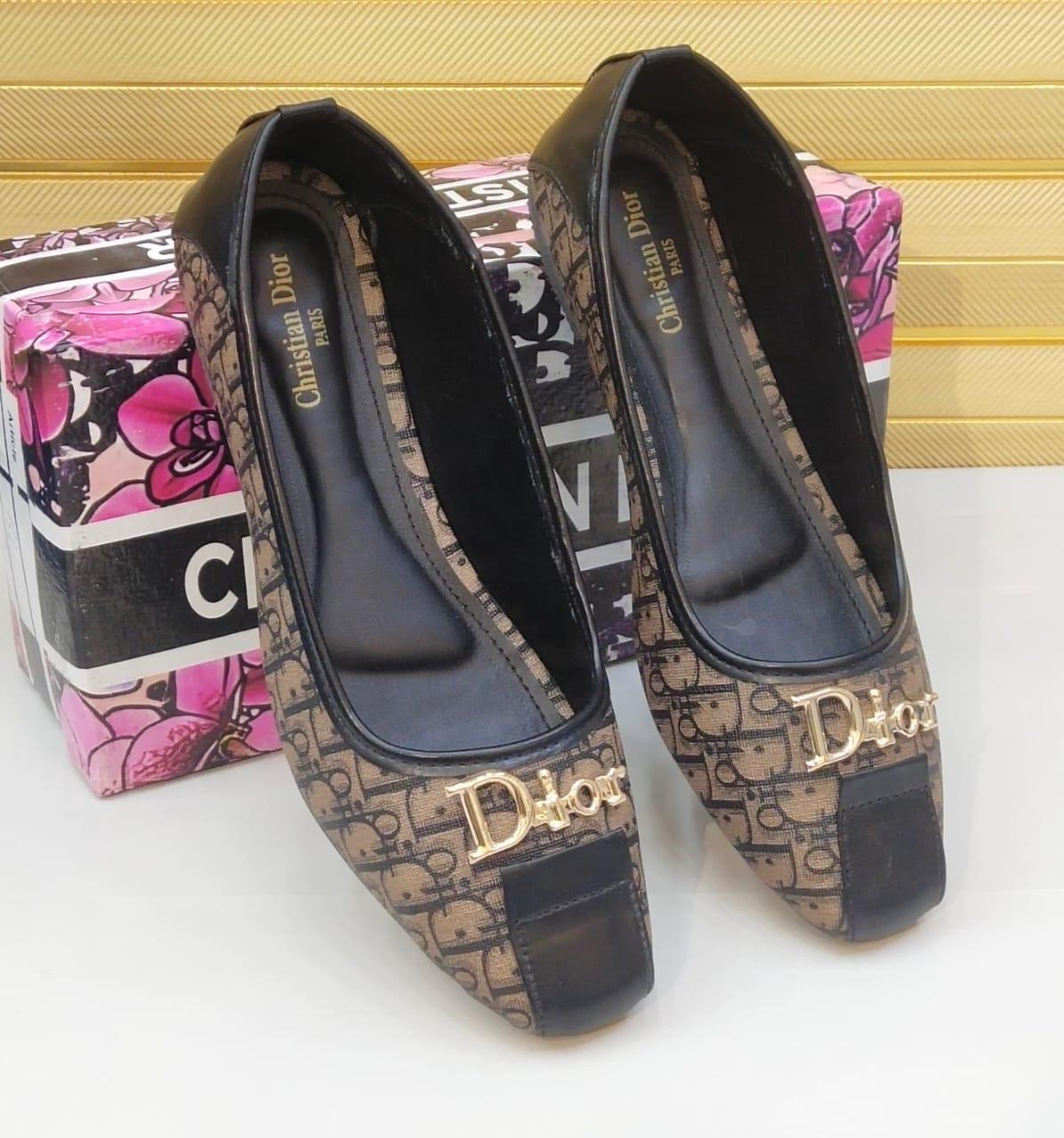 D-I-O-R | FLAT PUMPS