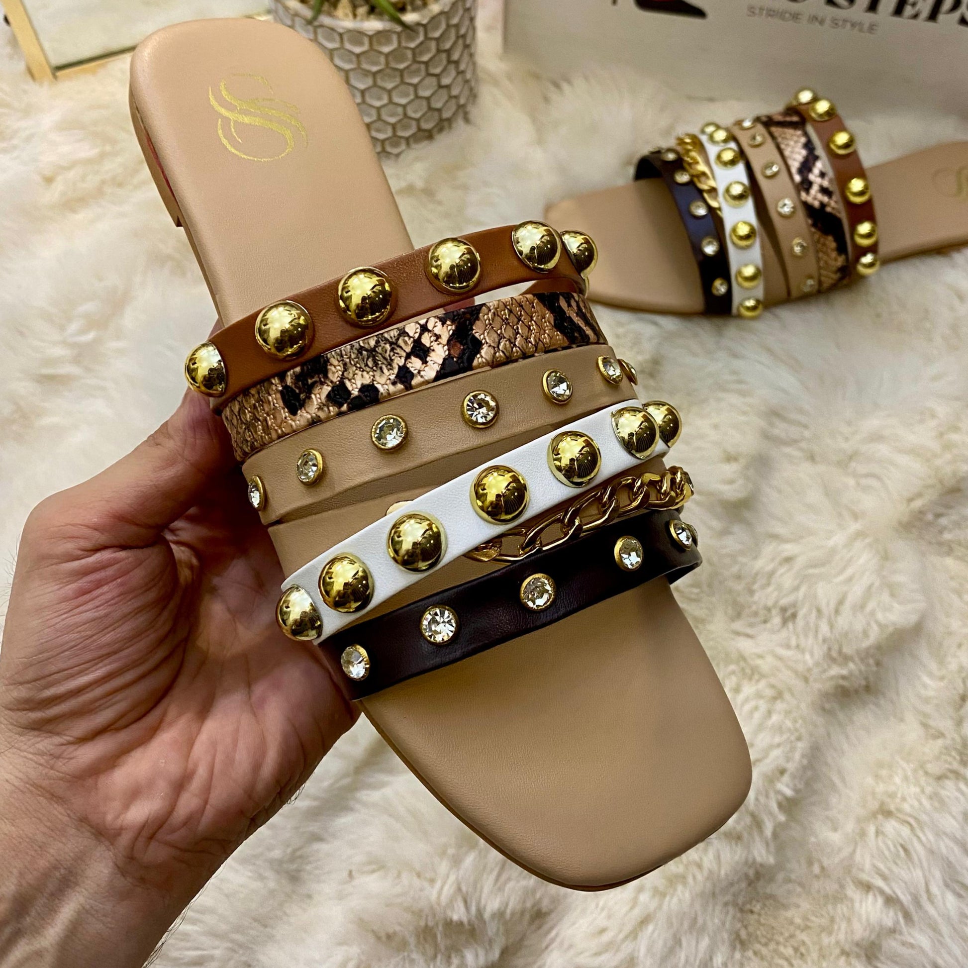 Blitzon Studs