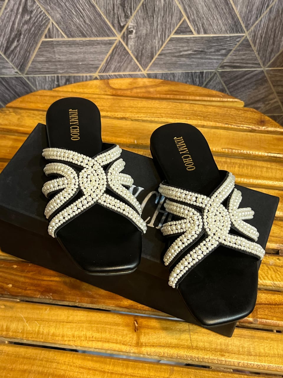 JIMMY CHOO PEARLS FLAT