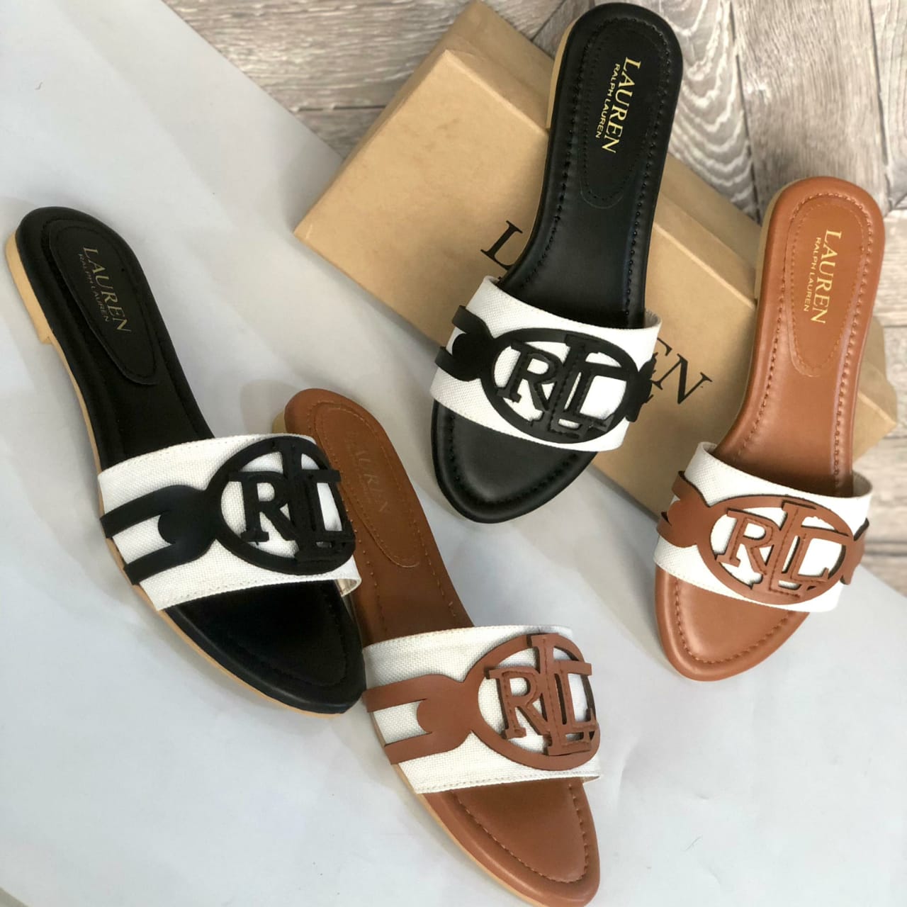 RALPH LAUREN FLAT