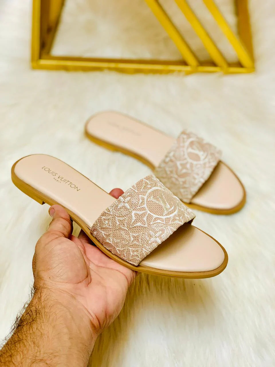 LV EMBROIDERY FLAT SLIPPERS