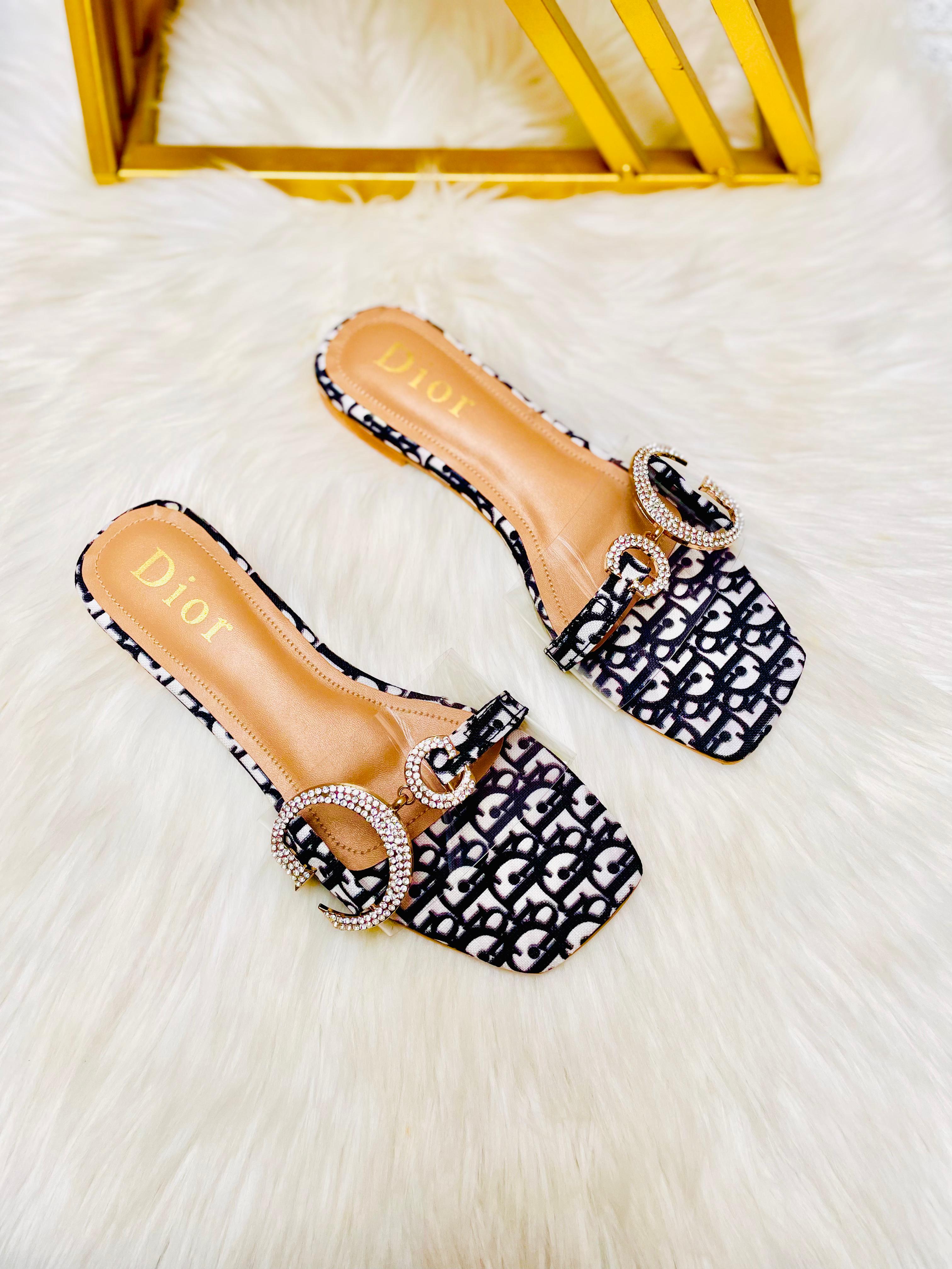 CHRISTIAN DIOR D BUCKLE SLIPPER