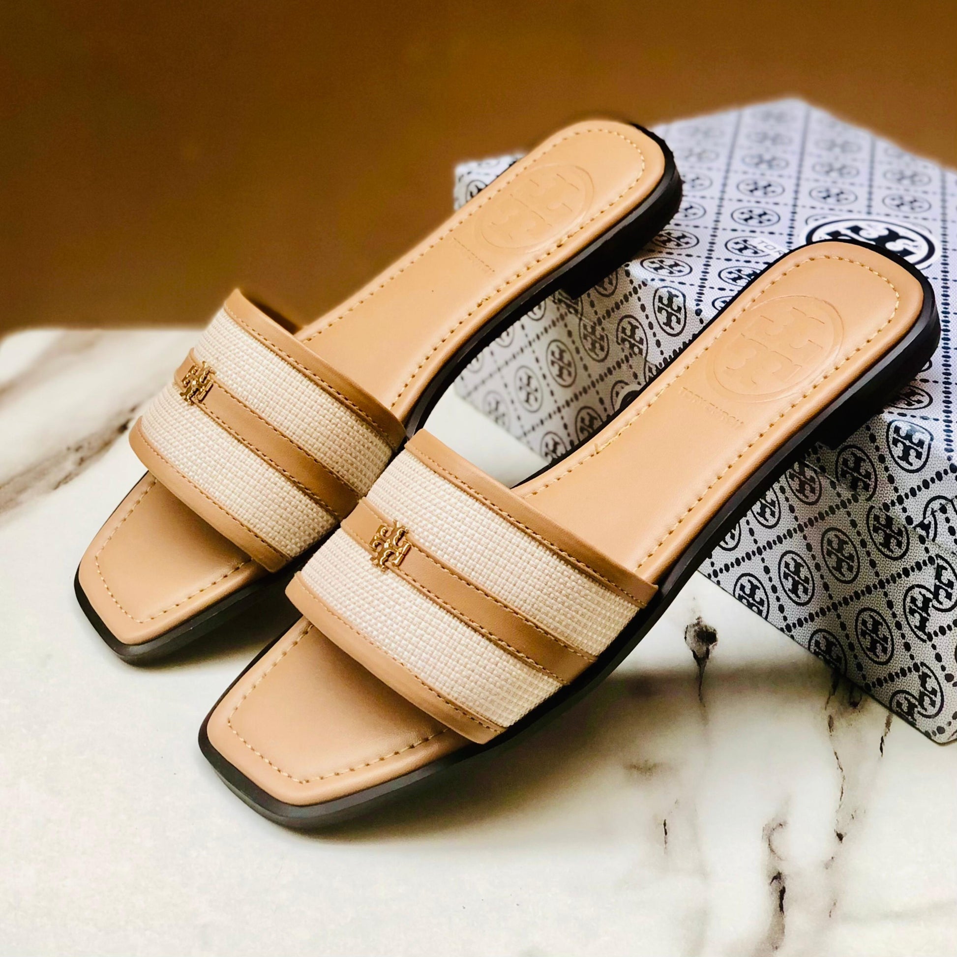 TORY BURCH SLIPPER
