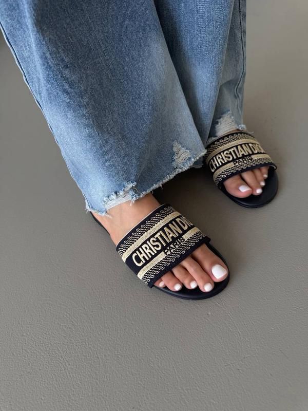 CHRISTIAN DIOR CD EMBROIDER SLIPPER