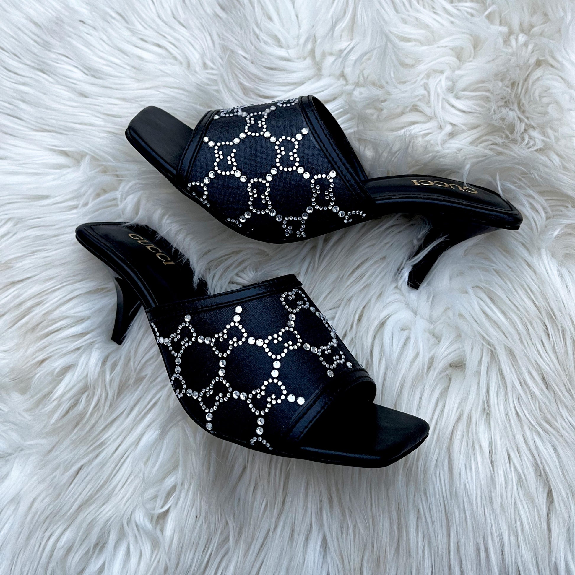 GUCCI HEEL 02
