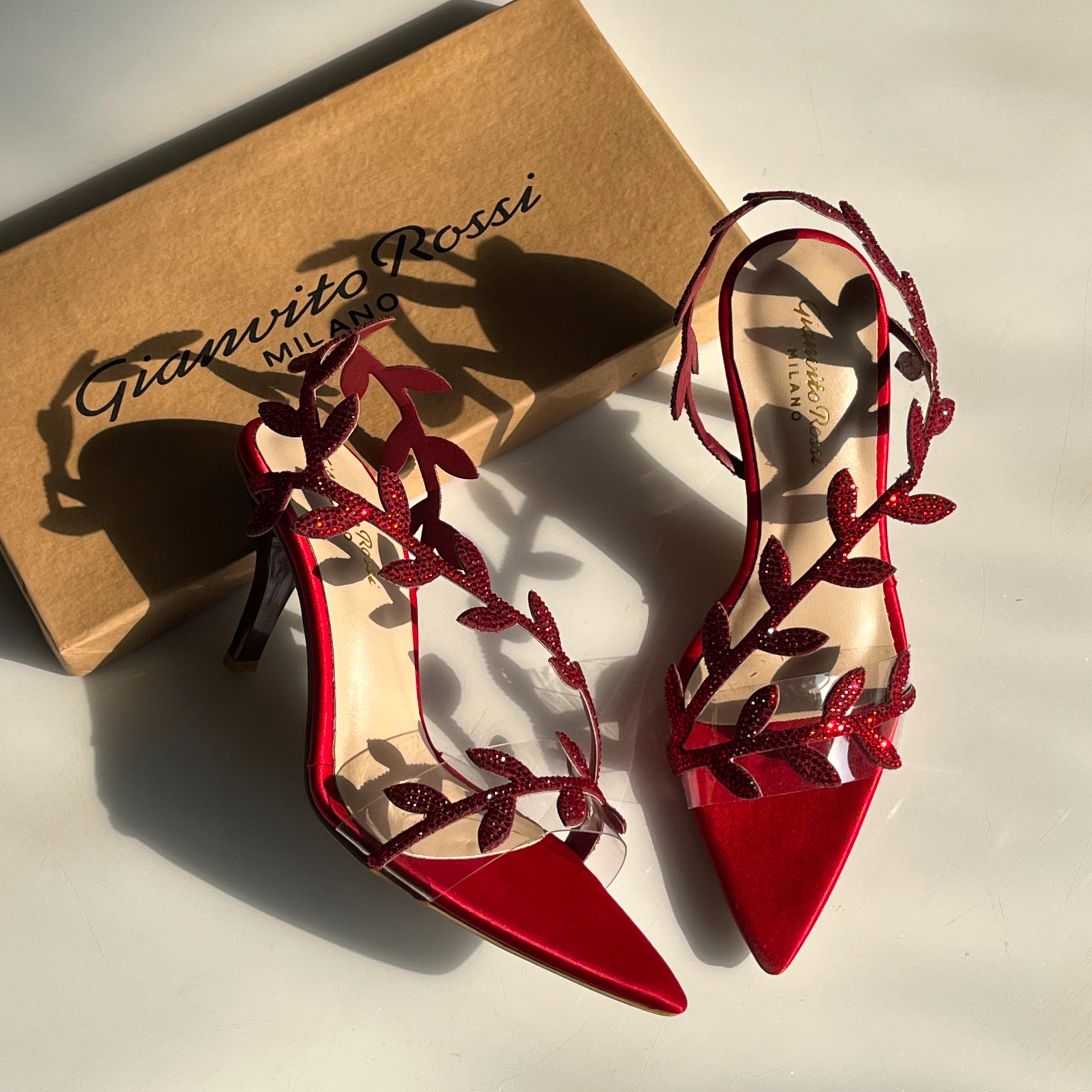 GIANVITO ROSSI Pointed Heels