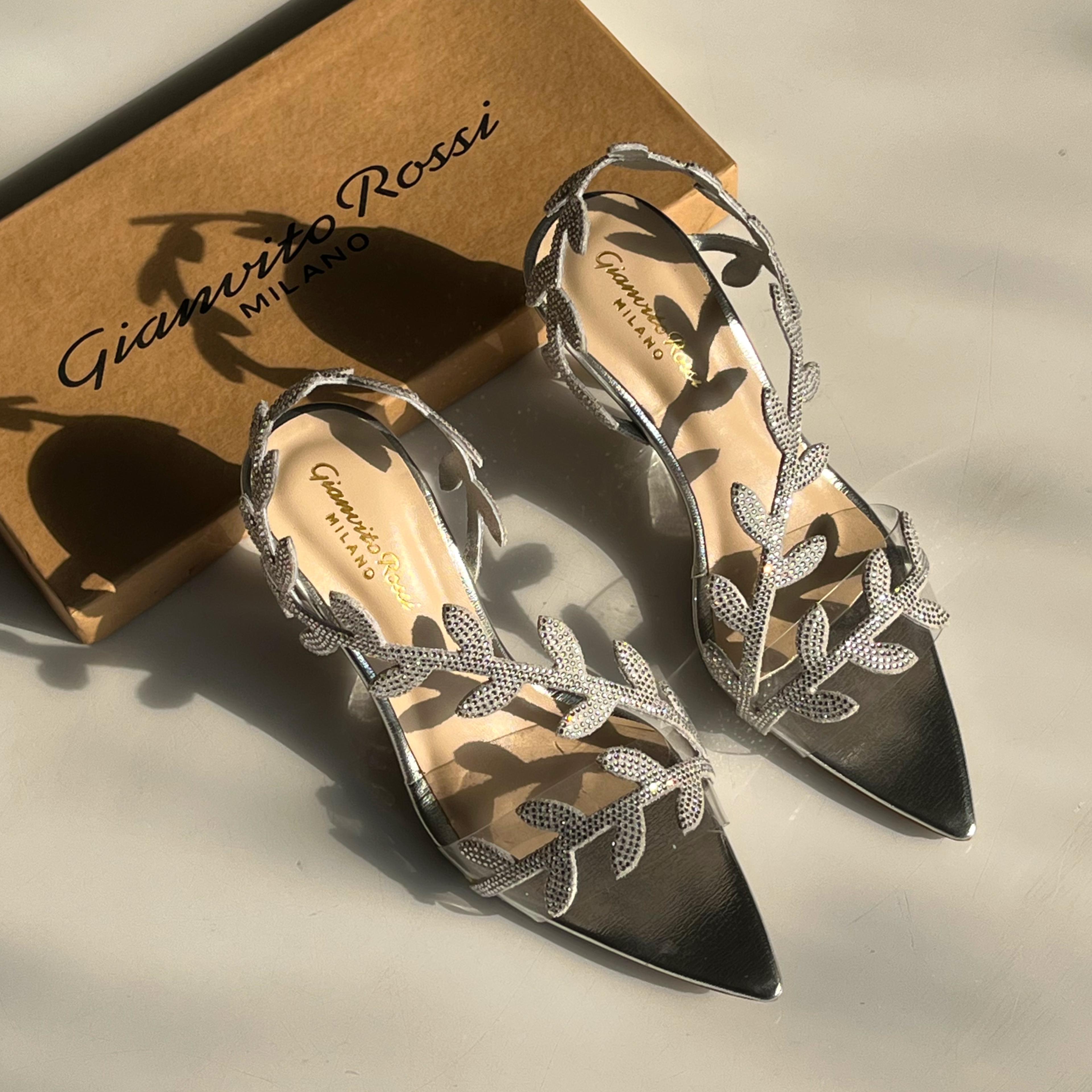 GIANVITO ROSSI Pointed Heels