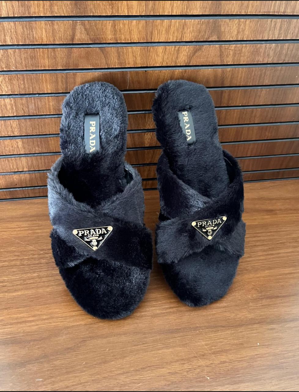 Fioure Luxury Flat Slippers - Premium Designer Footwear for Women