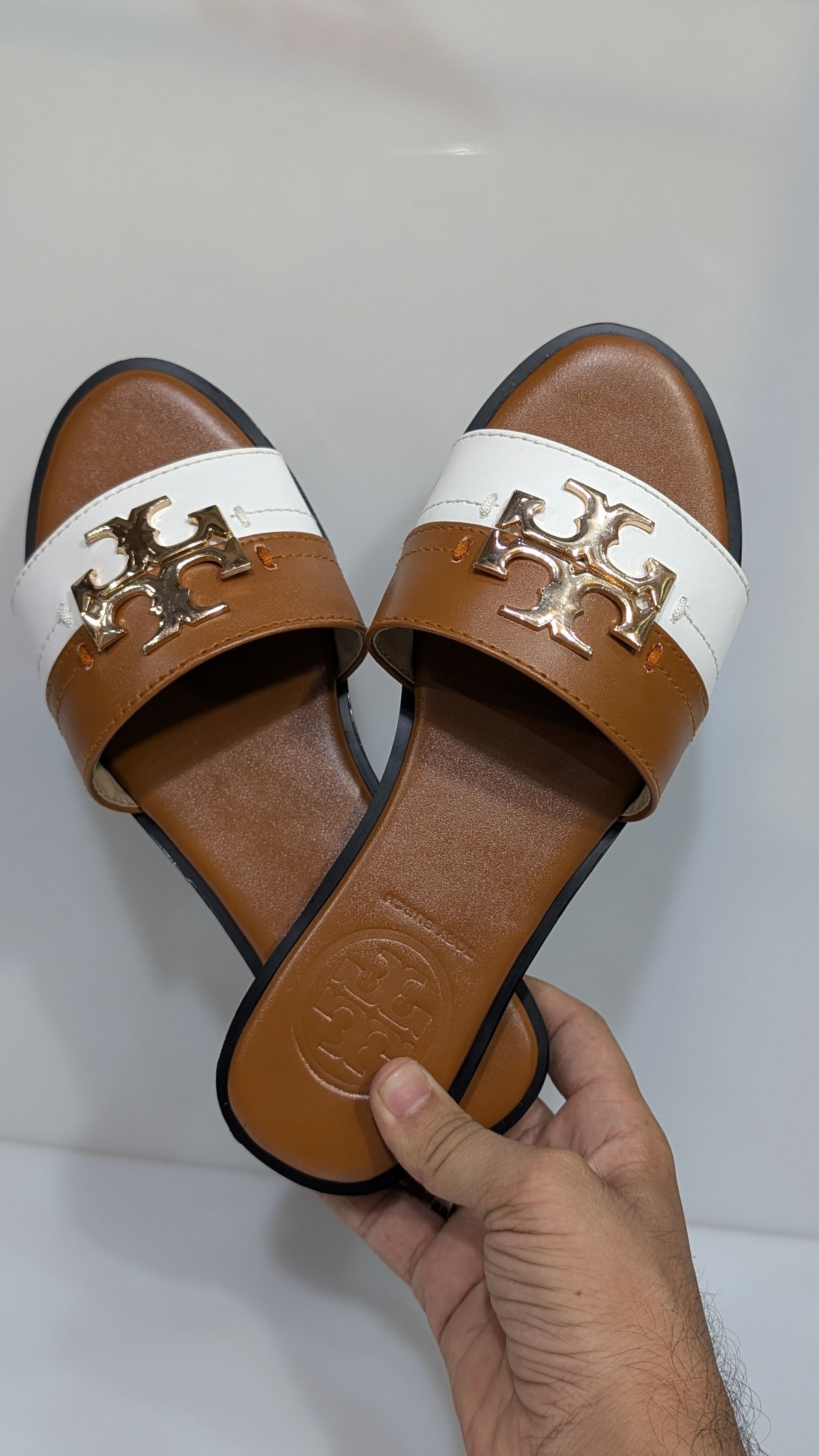 *Tory Burch Everly slippers*
