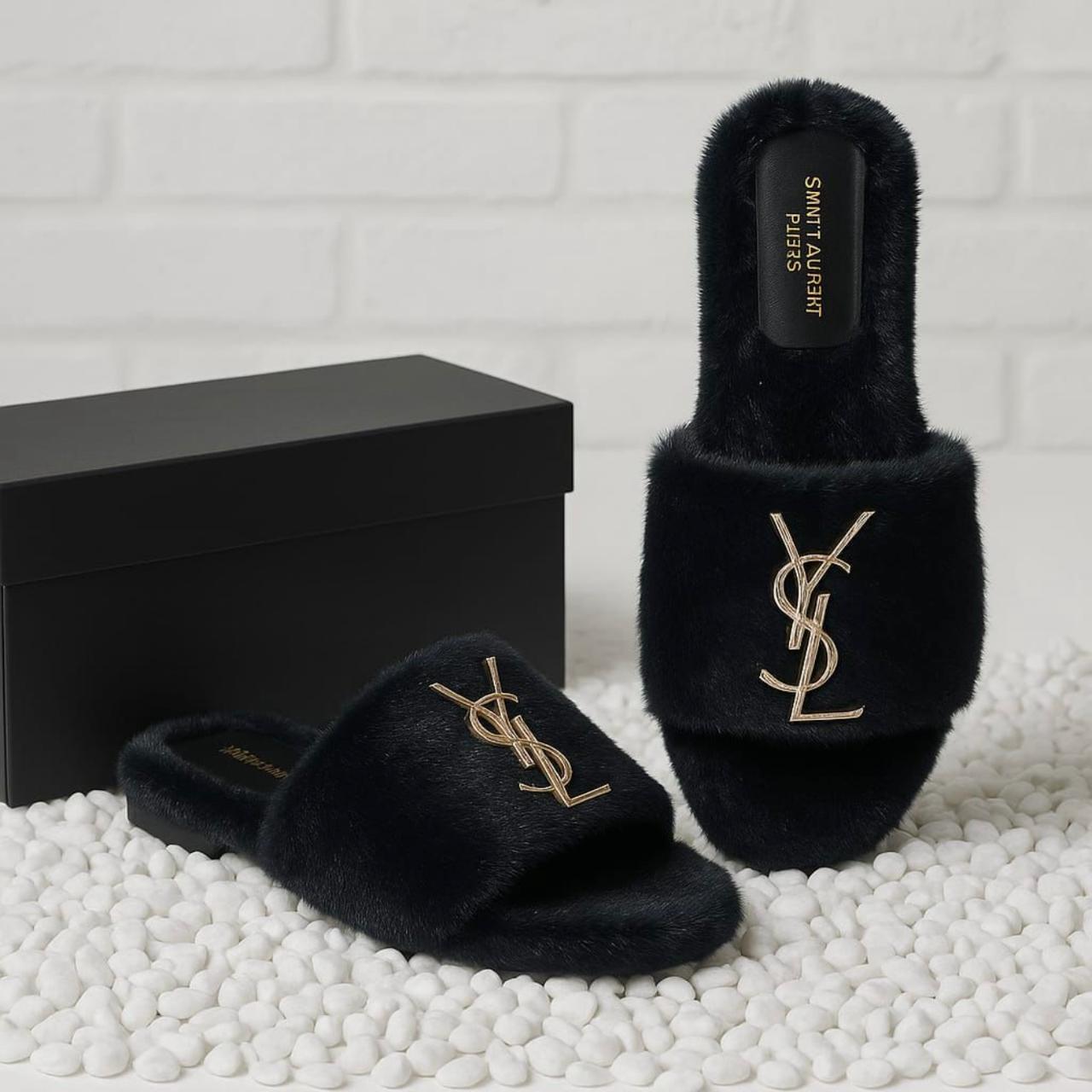 Fioure Luxury Flat Slippers - Premium Designer Footwear for Women