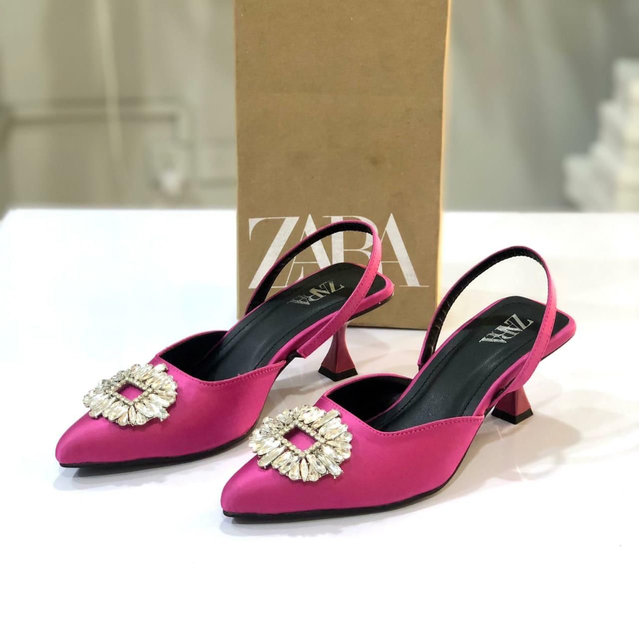 ZARA HEEL PUMPS